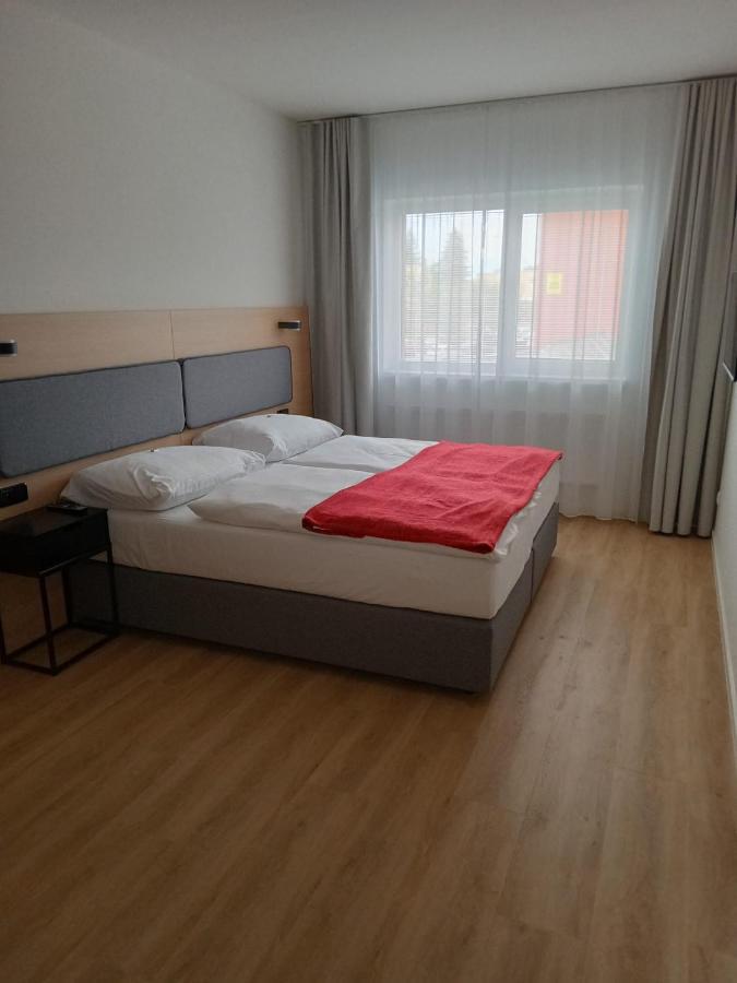 Hotel Kapitol Most Dış mekan fotoğraf