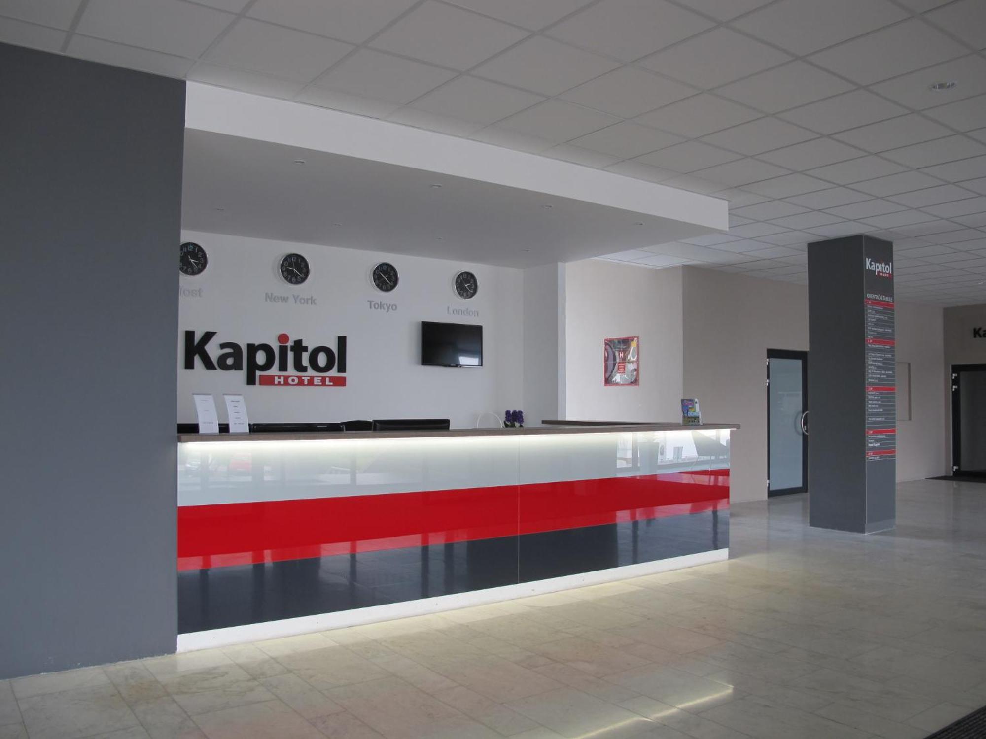 Hotel Kapitol Most Dış mekan fotoğraf