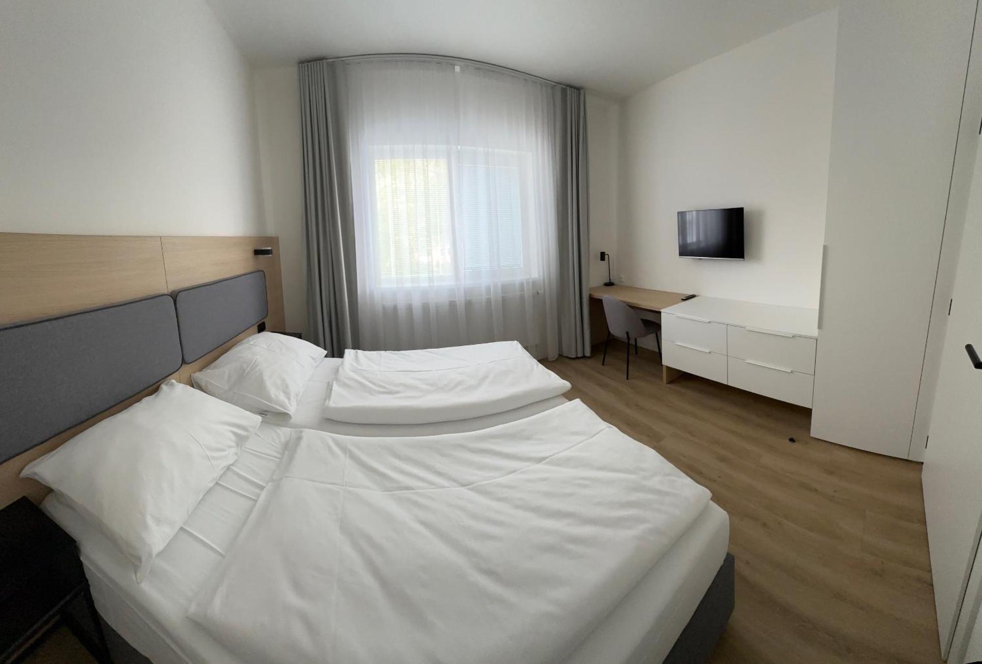 Hotel Kapitol Most Dış mekan fotoğraf