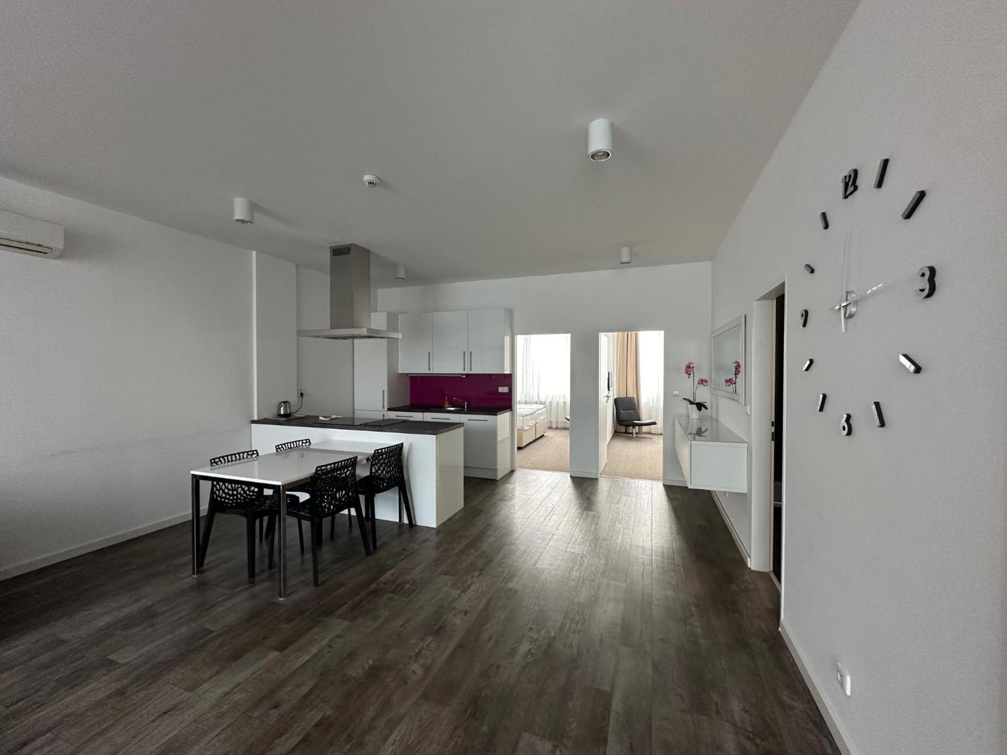 Hotel Kapitol Most Dış mekan fotoğraf